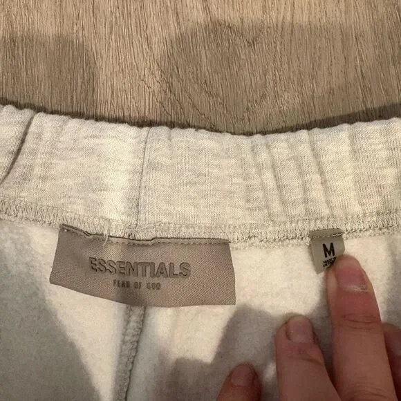 FEAR OF GOD ESSENTIALS
logo-print track pants - Picture 5 of 8